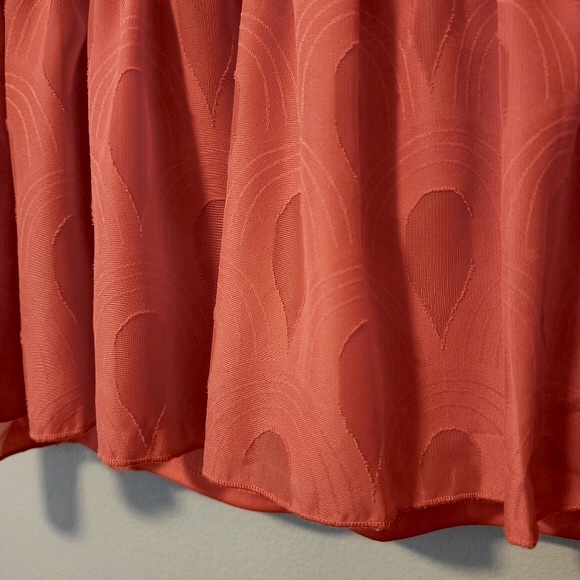 NWT Long Sleeve Coral Dress Ophelia Roe Size Small - Picture 2 of 10